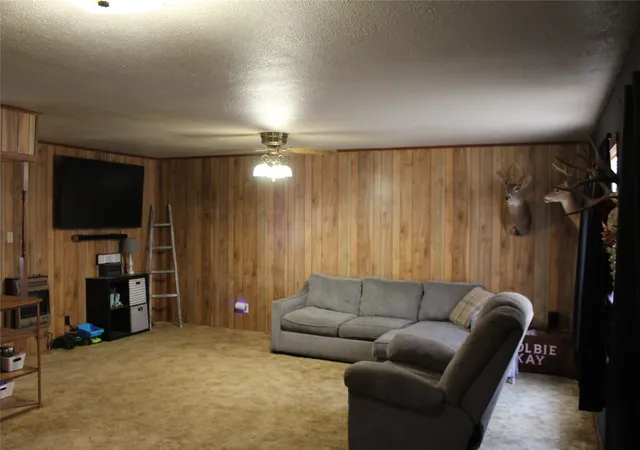 5th image of 310 S Santa Fe St, Wolfe City, TX 75496 | MLS# 21349042