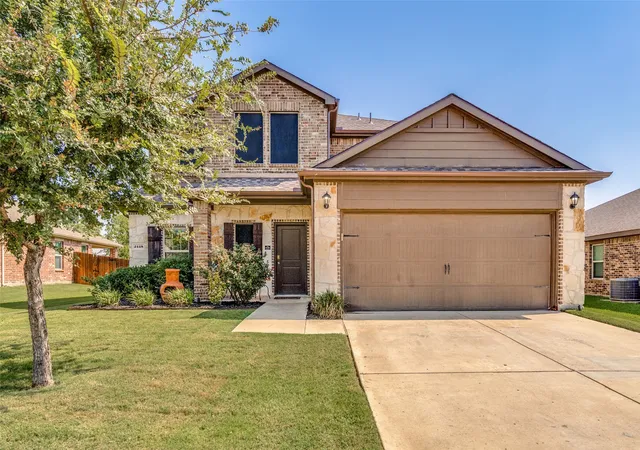 Photo 2 of Single family home for sale at 2418 Lupton St, Anna, TX 75409 | MLS# 21342838 | Listing updated on 2026-08-26