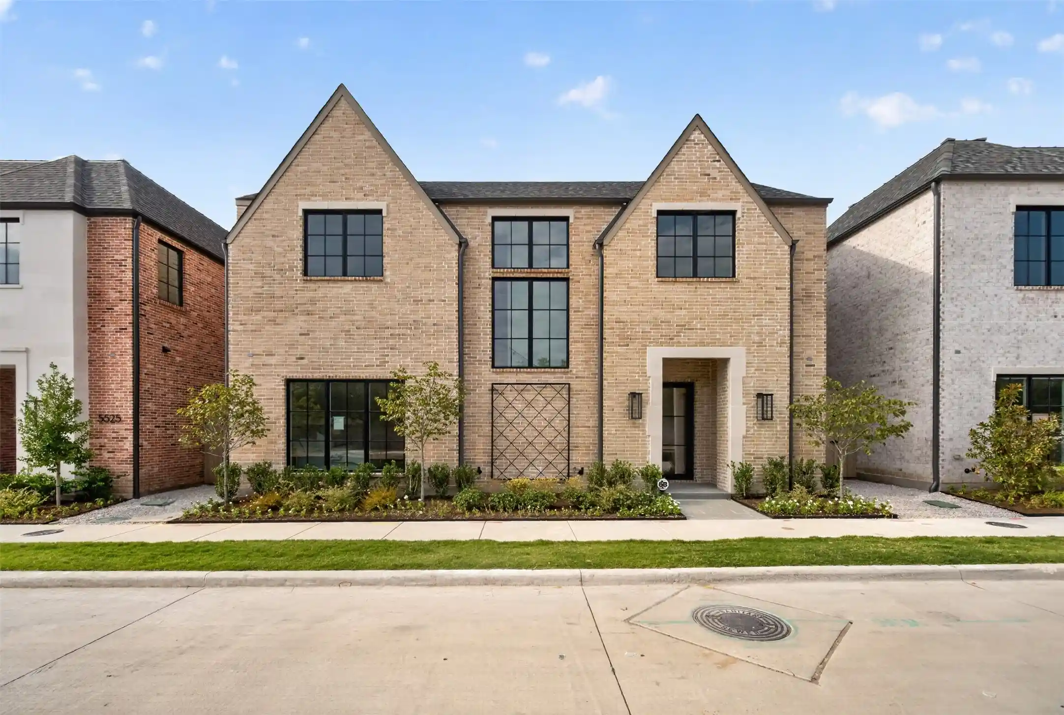 Photo 1 of Single family home for sale at 5529 Forsan Wy, Dallas, TX 75230 | MLS# 21349103 | Listing updated on 2026-10-29