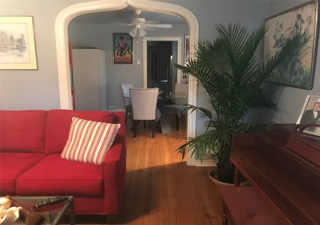 Photo 2 of Single family home for sale at 2546 Gladstone Dr, Dallas, TX 75211 | MLS# 21349234 | Listing updated on 2026-08-04