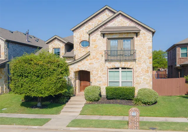 Photo 1 of Single family home for sale at 7117 Myrtleridge Dr, Plano, TX 75074 | MLS# 21341045 | Listing updated on 2026-08-16