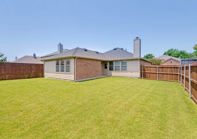 Photo 2 of Sale Pending at 113 Stampede Trl, Forney, TX 75126 | MLS# 21347263 | Listing updated on 2026-08-30