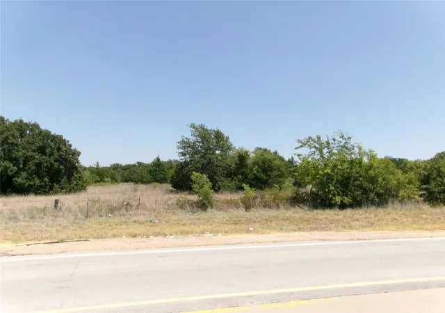 Photo 1 of Land for sale at Tbd Hwy 287, Bowie, TX 76230 | MLS# 21349117 | Listing updated on 2026-08-03