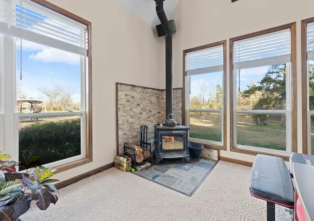Photo 4 of Single family home for sale at 1801 Private Rd 3340, Greenville, TX 75402 | MLS# 21349321 | Listing updated on 2026-08-18
