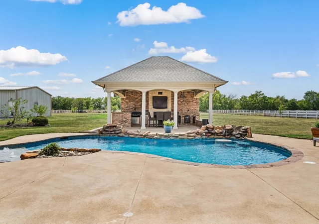 Photo 1 of Single family home for sale at 13425 Willow Creek Dr, Haslet, TX 76052 | MLS# 21341639 | Listing updated on 2026-08-21