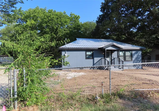 Photo 2 of Single family home for sale at 2317 Cool Mist Ln, Dallas, TX 75253 | MLS# 21349313 | Listing updated on 2026-10-06