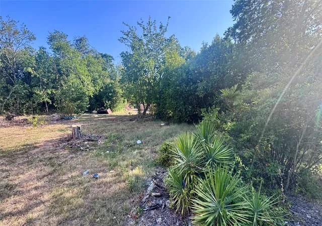 Photo 4 of Land for sale at 1403 Indiana Ave, Waco, TX 76707 | MLS# 21349315 | Listing updated on 2026-08-04