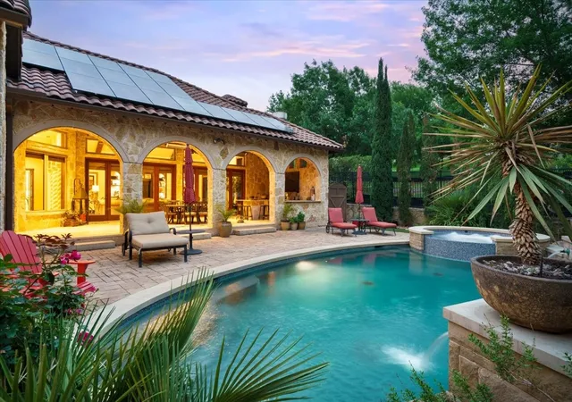 Photo 3 of Mansion for sale at 2504 Silver Table Dr, Lewisville, TX 75056 | MLS# 21348804 | Listing updated on 2026-08-23