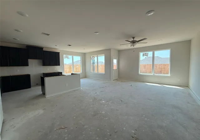 Photo 2 of Sale Pending at 309 N Fork Ranch Rd, Waco, TX 76705 | MLS# 21349396 | Listing updated on 2026-08-28