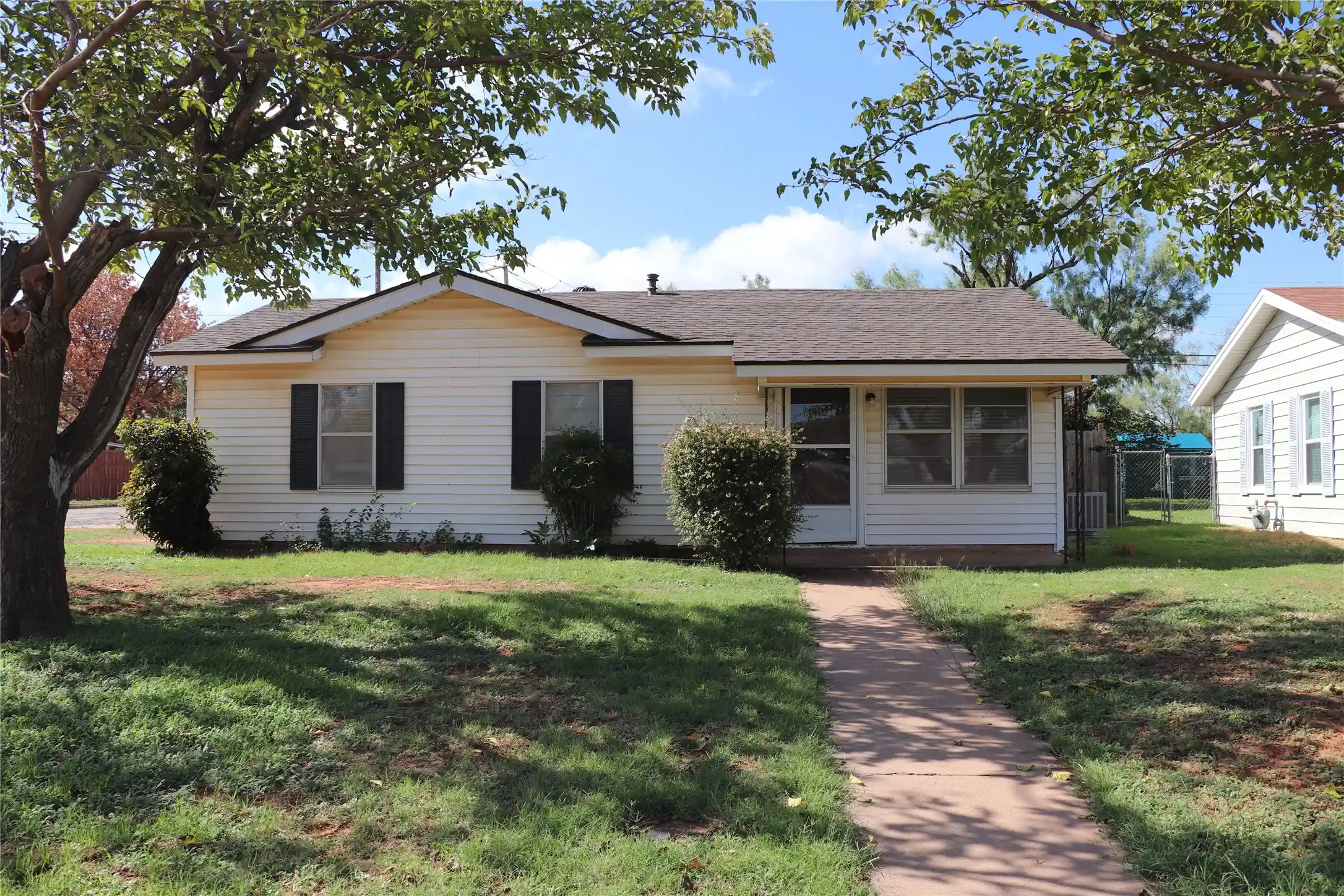 Single family home for sale at 2834 Such, Abilene, TX 79606 | MLS# 21349437