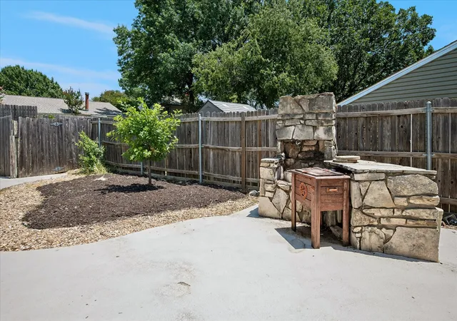 Photo 25 of Single family home for sale at 109 Clove Ln, Euless, TX 76039 | MLS# 21349530 | Listing updated on 2026-08-17