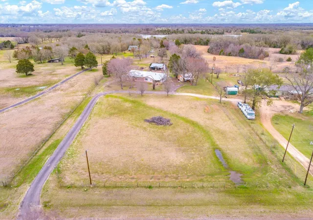 Photo 1 of Manufactured home for sale at 920 Vz County Road 3504, Wills Point, TX 75169 | MLS# 21349540 | Listing updated on 2026-08-04