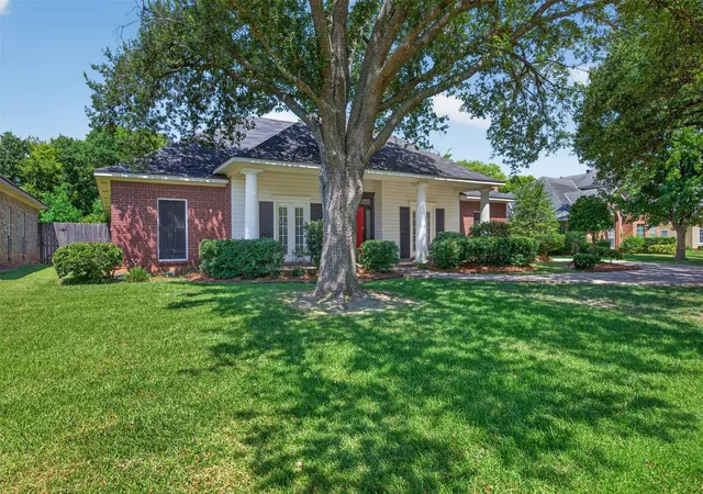 Photo 3 of Single family home for sale at 138 Downing Ct, Bossier City, LA 71111 | MLS# 21348545 | Listing updated on 2026-08-16
