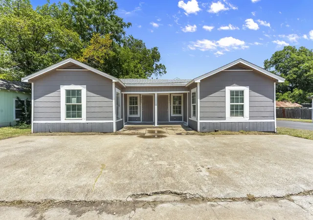 Photo 1 of Multi family home for sale at 2601 2603 Summer Ave, Waco, TX 76708 | MLS# 21340842 | Listing updated on 2026-08-07