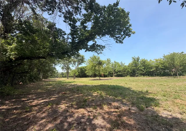 Photo 1 of Land for sale at 0000 Fm 902 Fm 902, Howe, TX 75459 | MLS# 21349627 | Listing updated on 2026-09-05