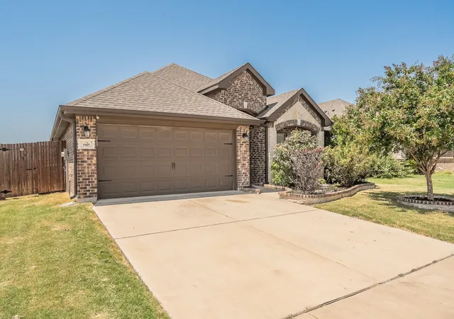 1st image of 5905 Scottsdale Ln, Fort Worth, TX 76179 | MLS# 21348445