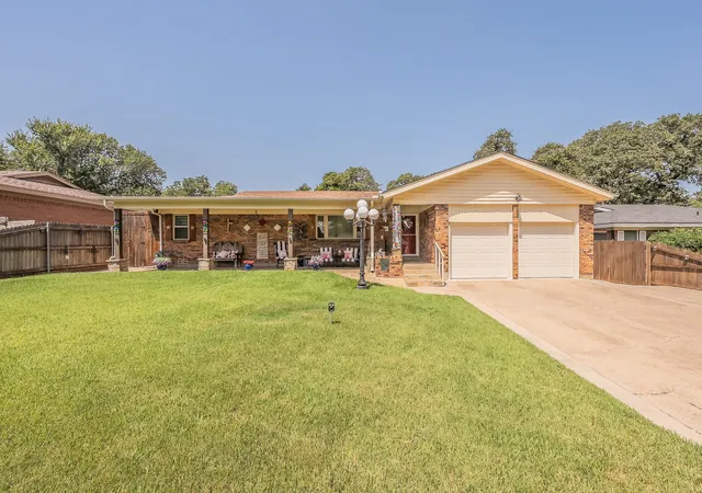 Photo 1 of Single family home for sale at 1045 Valentine St, Hurst, TX 76053 | MLS# 21346999 | Listing updated on 2026-08-15