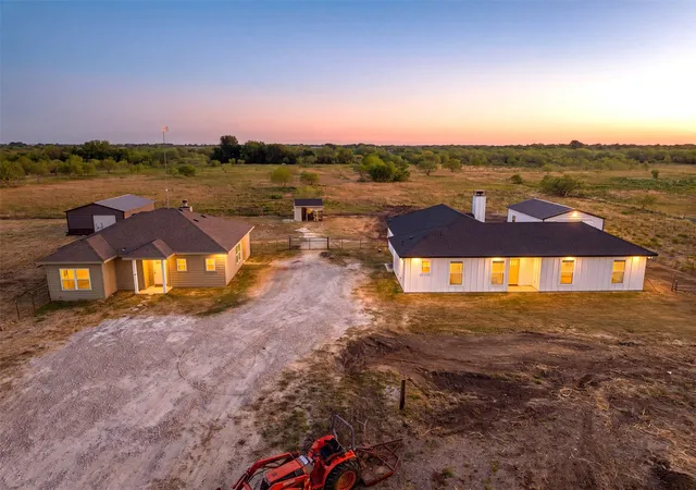 Photo 2 of Single family home for sale at 6620 Taylor Ranch Loop, Kaufman, TX 75142 | MLS# 21348337 | Listing updated on 2026-09-18