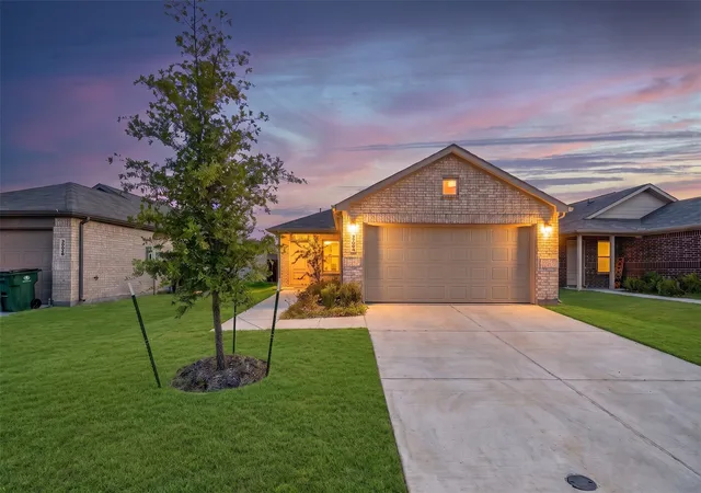 Photo 1 of Single family home for sale at 3332 Watterson Wy, Crandall, TX 75114 | MLS# 21347737 | Listing updated on 2026-08-31