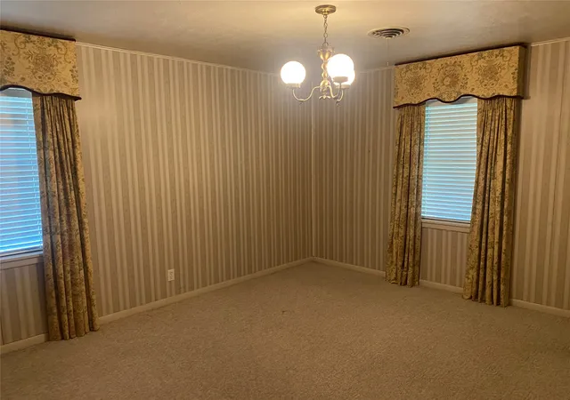 4th image of 3271 Hubbard St, Paris, TX 75460 | MLS# 21343474