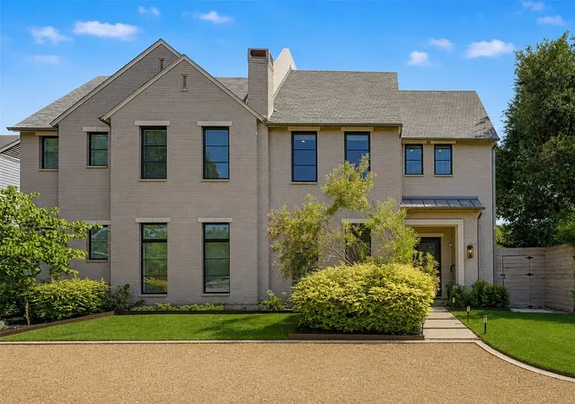 Photo 1 of Single family home for sale at 3611 Northwest Pkwy, Dallas, TX 75225 | MLS# 21339322 | Listing updated on 2026-08-18