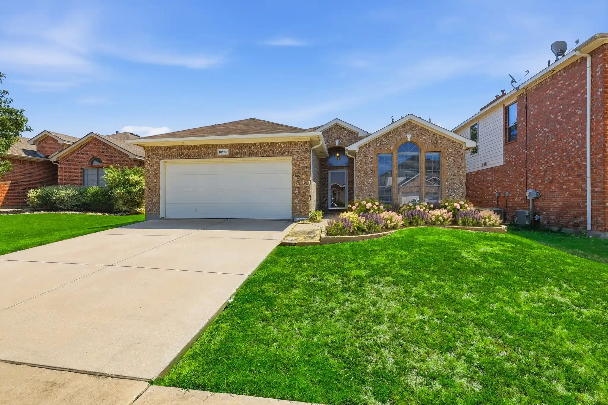 Single family home for sale at 10120 Bull Run, Fort Worth, TX 76177 | MLS# 21339121
