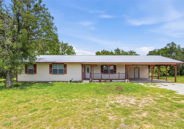 Photo 1 of Sale Pending at 6070 Fm 3021, Brownwood, TX 76801 | MLS# 21349802 | Listing updated on 2026-10-01