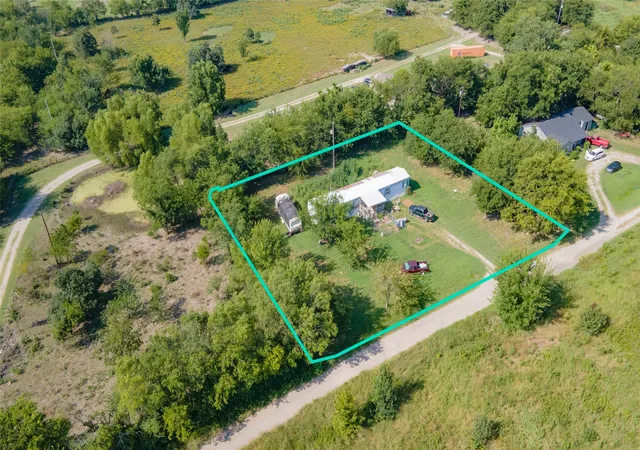1st image of 2197 Private Road 3342, Greenville, TX 75402 | MLS# 21329962