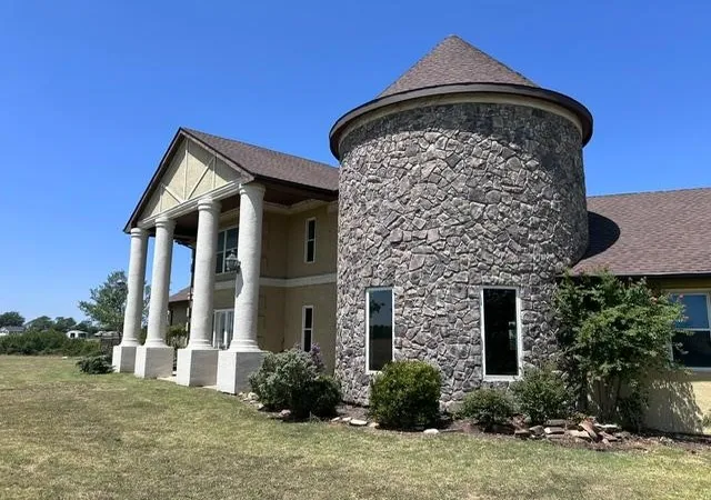 Photo 4 of Single family home for sale at 195 Whitworth Rd, Whitewright, TX 75491 | MLS# 21348933 | Listing updated on 2026-08-14