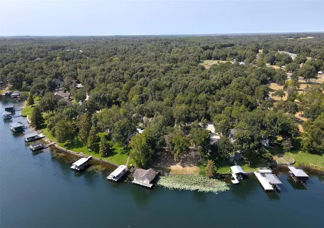 2nd image of 5449 Impala Point Dr, Athens, TX 75751 | MLS# 21349834