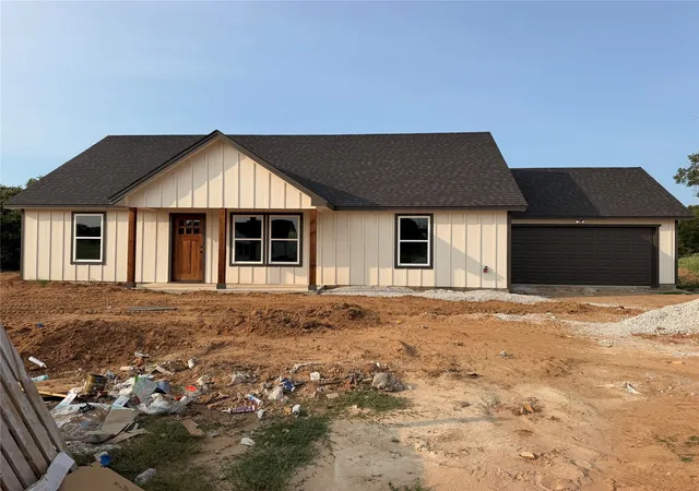 1st image of 1013 Virgil Court Court, Springtown, TX 76082 | MLS# 21349845