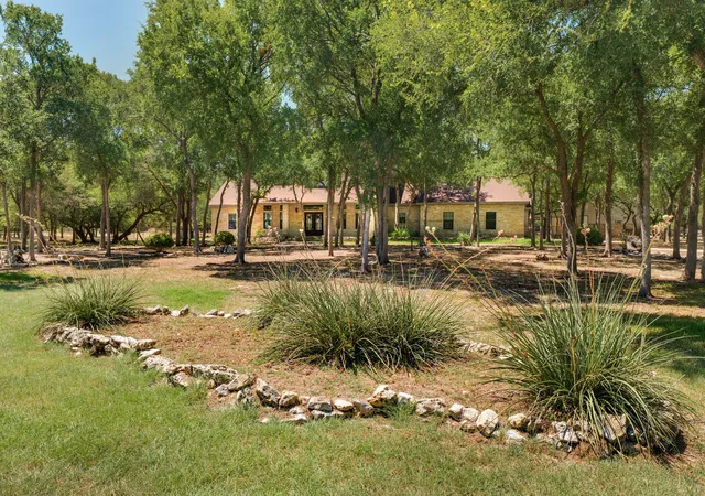 5th image of 735 Winding Trl, Crawford, TX 76638 | MLS# 21349493