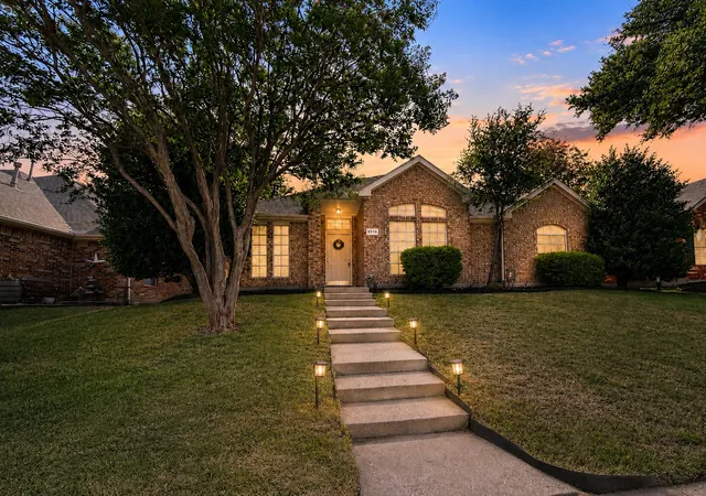 Photo 1 of Single family home for sale at 6514 Autumnwood Dr, Frisco, TX 75035 | MLS# 21344444 | Listing updated on 2026-08-04