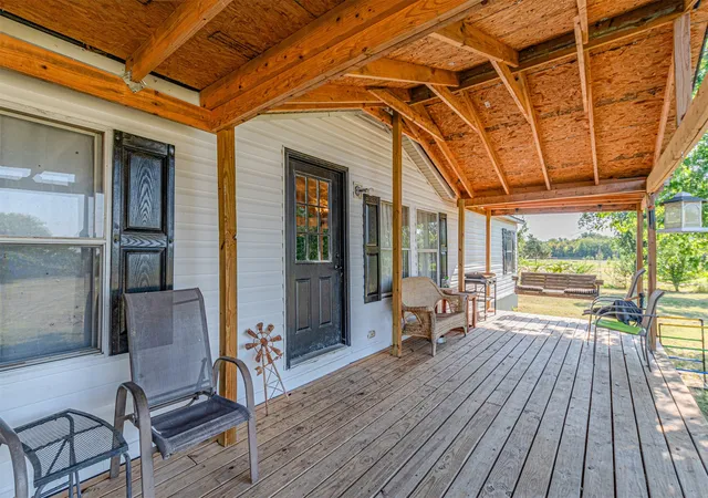 3rd image of 1214 County Road 4752, Sulphur Springs, TX 75482 | MLS# 21349673