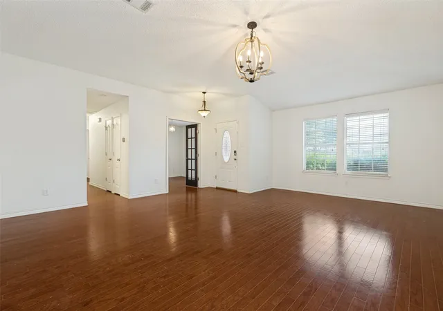 Photo 3 of Single family home for sale at 905 Larkspur Dr, Allen, TX 75002 | MLS# 21347880 | Listing updated on 2026-09-15