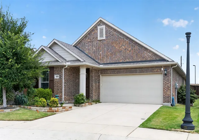 Photo 1 of Single family home for sale at 4804 Haven Ridge Rd, Carrollton, TX 75010 | MLS# 21335569 | Listing updated on 2026-08-08