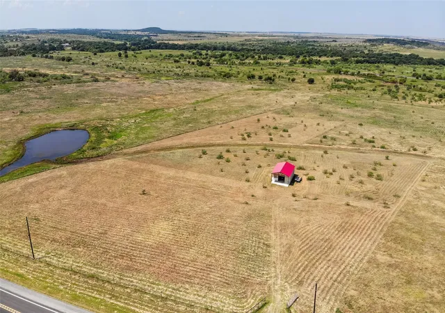 Photo 1 of Land for sale at Lot 1 N 81 Hwy, Bowie, TX 76230 | MLS# 21335602 | Listing updated on 2026-08-16