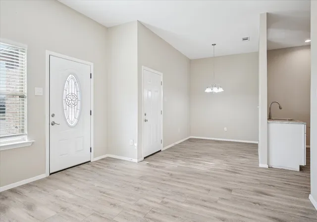 5th image of 516-518 Wood Dr, Gunter, TX 75058 | MLS# 21349908