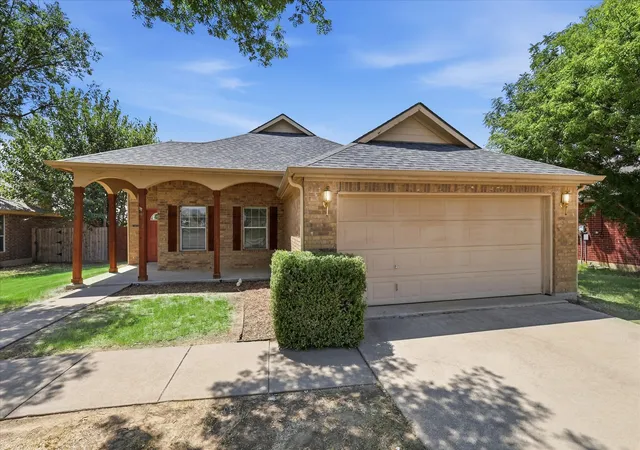 3rd image of 3003 Lake Ridge Dr, Sanger, TX 76266 | MLS# 21349966