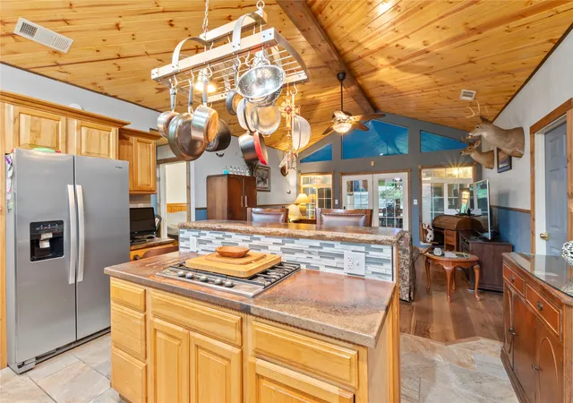 5th image of 250 Whispering Oaks Trl, Mabank, TX 75156 | MLS# 21349952