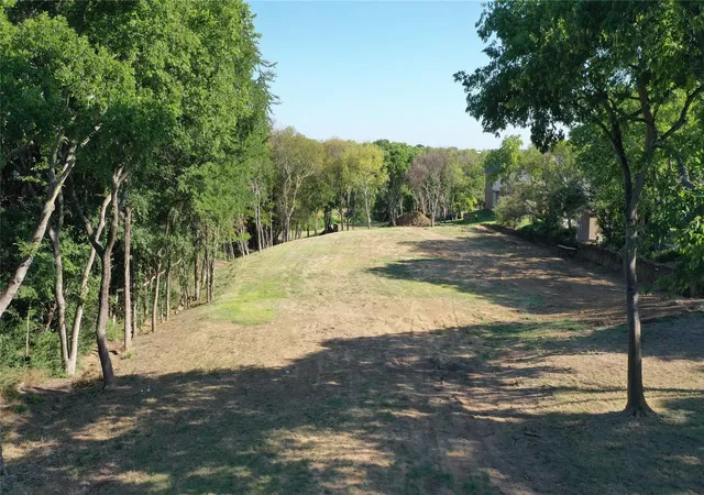 1st image of 3927 Spinnaker Run Pt, Little Elm, TX 75068 | MLS# 21350050