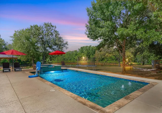 Photo 2 of Single family home for sale at 490 Vz County Rd, Grand Saline, TX 75140 | MLS# 21349707 | Listing updated on 2026-08-19
