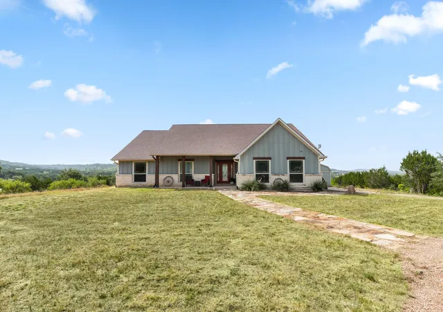 Photo 1 of Single family home for sale at 1626 Sawtooth Mountain Rd, Graford, TX 76449 | MLS# 21349587 | Listing updated on 2026-08-05