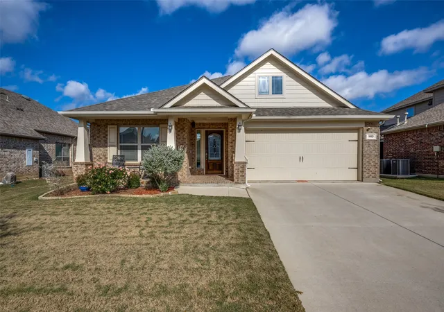 Photo 1 of Single family home for sale at 1913 Pavilion Ln, Denton, TX 76210 | MLS# 21350084 | Listing updated on 2026-08-05