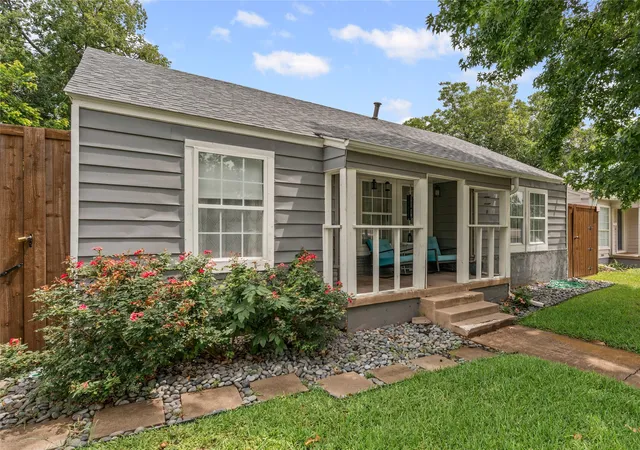 Photo 3 of Single family home for sale at 4204 Geddes Ave, Fort Worth, TX 76107 | MLS# 21350101 | Listing updated on 2026-08-05