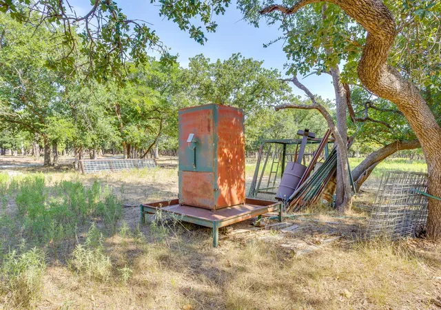 40th image of 897 N Wilson, Palo Pinto, TX 76484 | MLS# 21348758