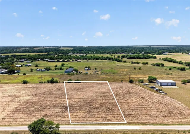 Photo 2 of Land for sale at Tbd2 Lone Elm Rd, Waxahachie, TX 75167 | MLS# 21349891 | Listing updated on 2026-09-23