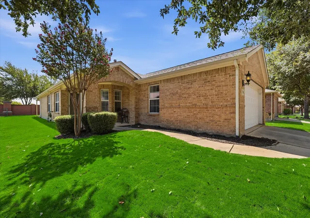 2nd image of 7798 Oakland Hills Ln, Frisco, TX 75036 | MLS# 21337126