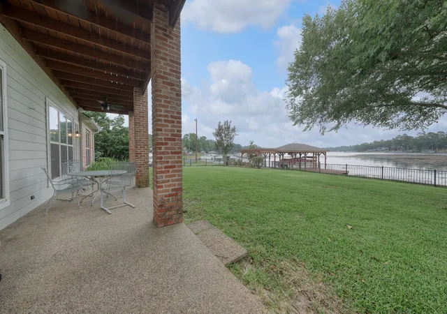 4th image of 1257 Hideaway Ln W, Hideaway, TX 75771 | MLS# 21350203