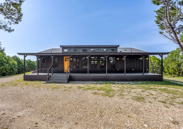40th image of 8512 Hilltop Dr, Cleburne, TX 76033 | MLS# 21347954